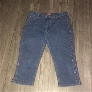 Cos Jeans, Women’s capri blue jeans. Size 16.